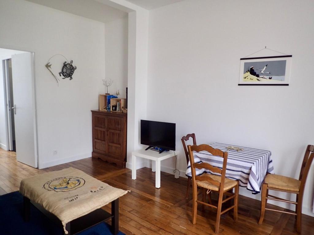 Appartement Tempere Avec Terrasse Tours Dış mekan fotoğraf
